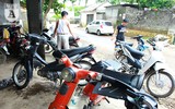 Cửa hàng sửa xe miễn phí cho người dân vùng lũ tại Chương Mỹ